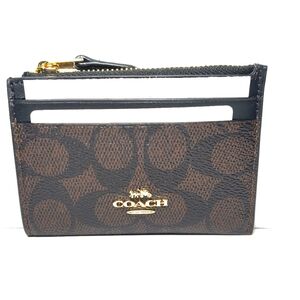 IMXAQ NWT Coach Brown and Black Card Holder With Coin Pouch